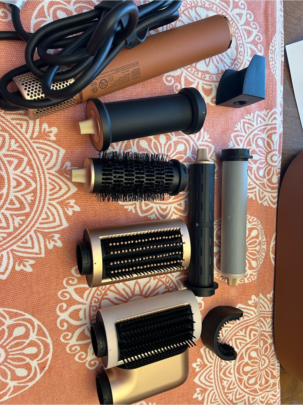 Multi-Attachment Women’s Hot Air Styling Brush - Brown/Black